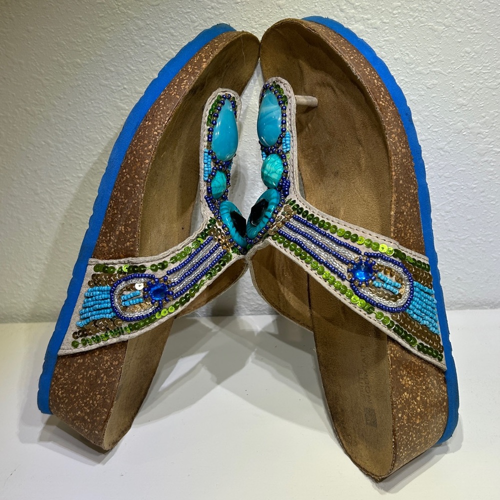 White Mountain Embellished Wedge Sandals |Size 9M - Picture 9 of 12